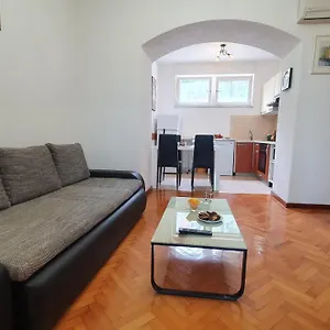 Anamarija Apartament Opatija