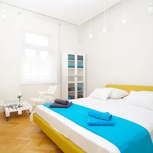 apartment-marmonaut.splithotels.org/
